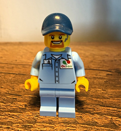 Lego octan worker minifigure - lego,
