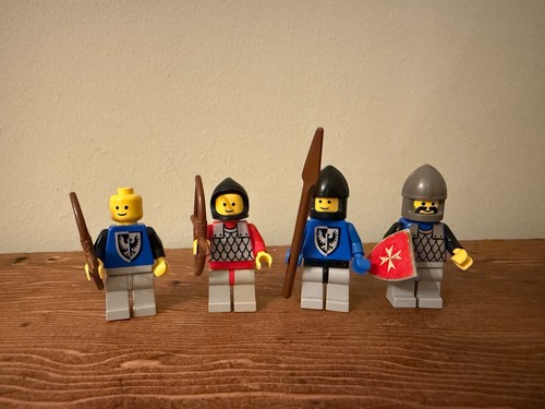 Lego vintage knight